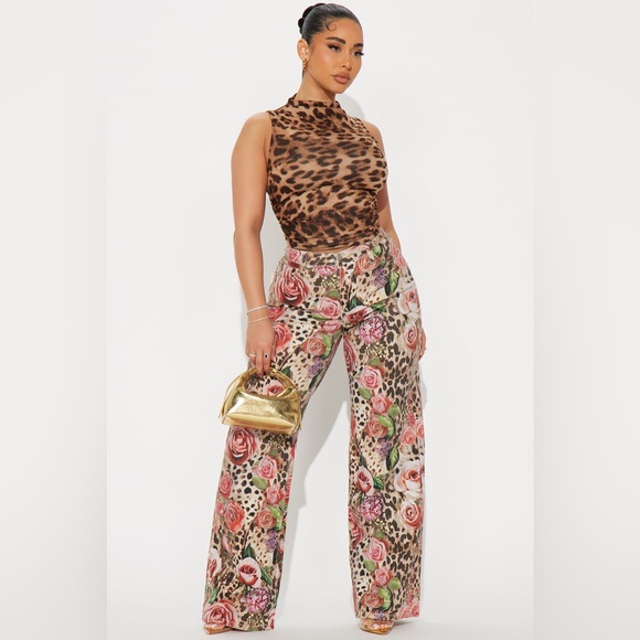 NWT Fashion Nova Keep Me Wild Floral Animal Print Jeans - Picture 3 of 5